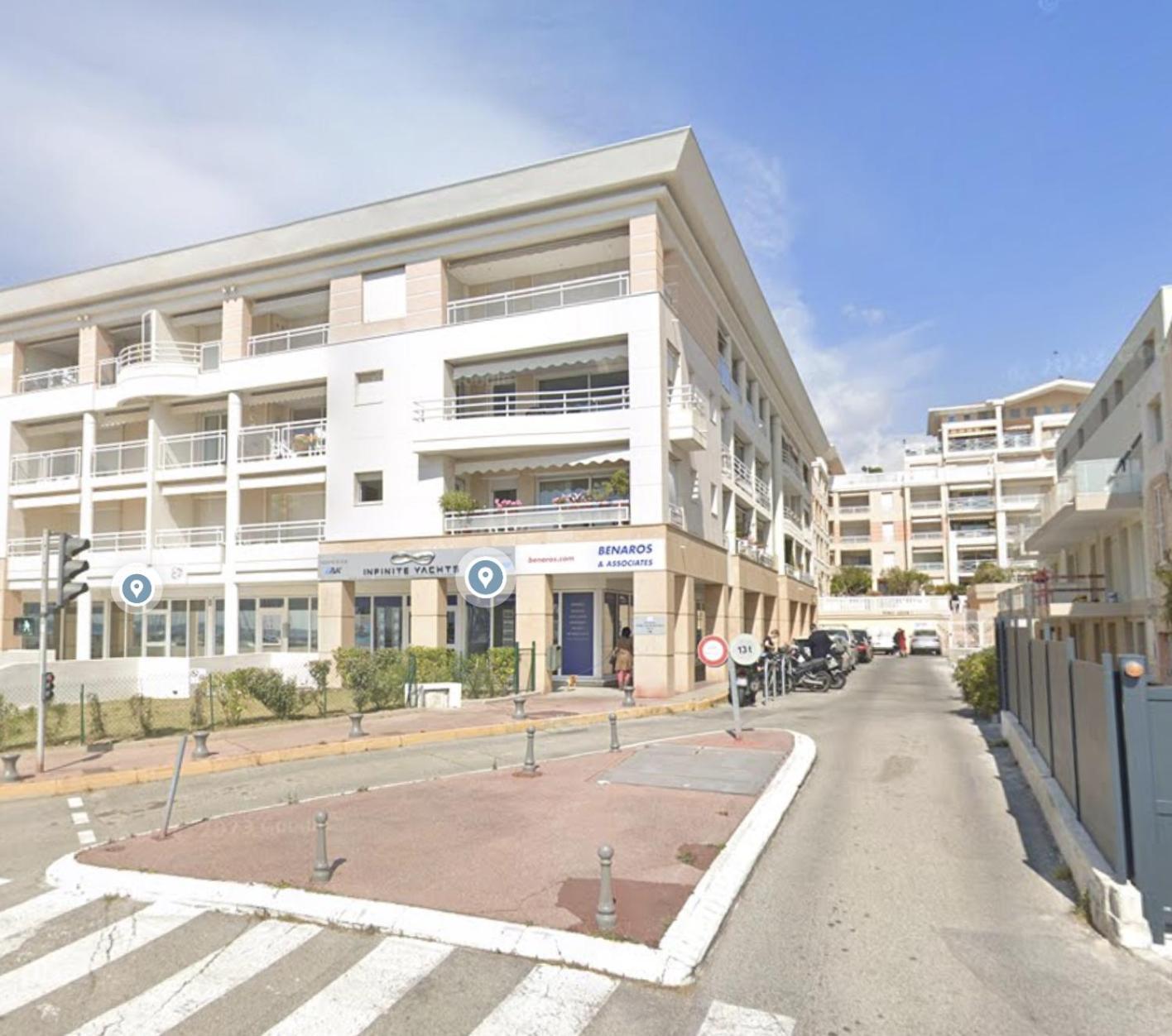 Amour Azur Appartement Pour 2 Avec Jacuzzi Et Terrasse A 2 Minutes De La Mer Vallauris Eksteriør billede